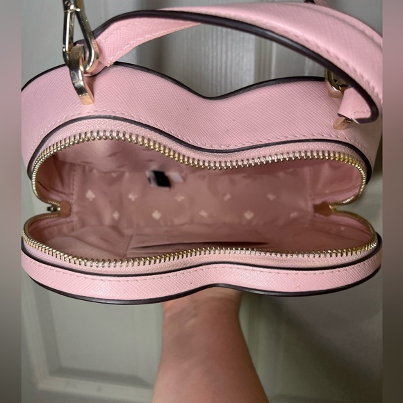 Kate Spade pink heart purse - Picture 4 of 5